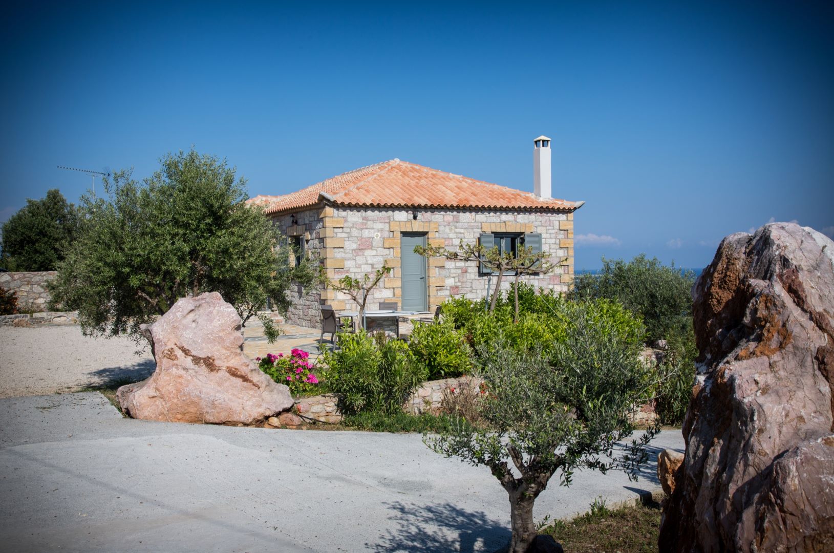 TRADITIONAL STONE VILLA